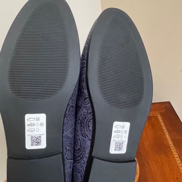 ASOS Design Men’s Navy Loafer - Picture 4 of 11